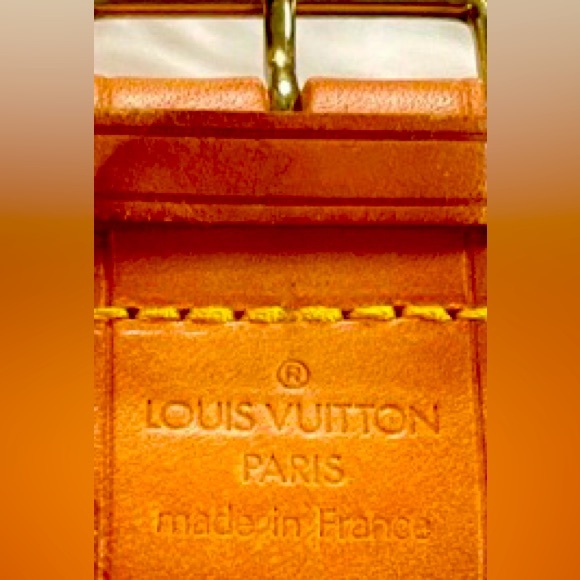 🌸Louis Vuitton🌸Strap / Cuff Holder🌸Measurements in Description🌸 - Picture 7 of 11